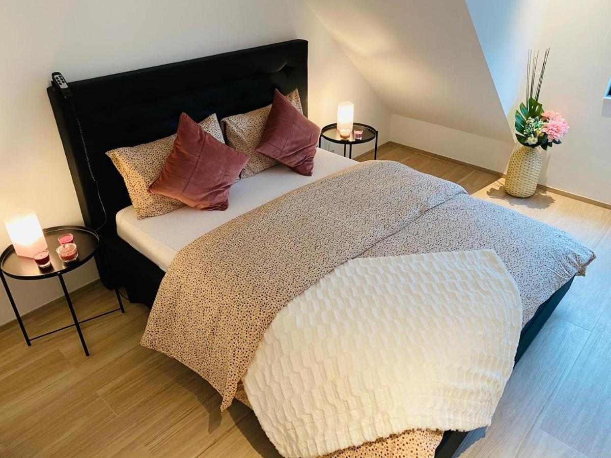Residence Palace Expo Брюксел Екстериор снимка
