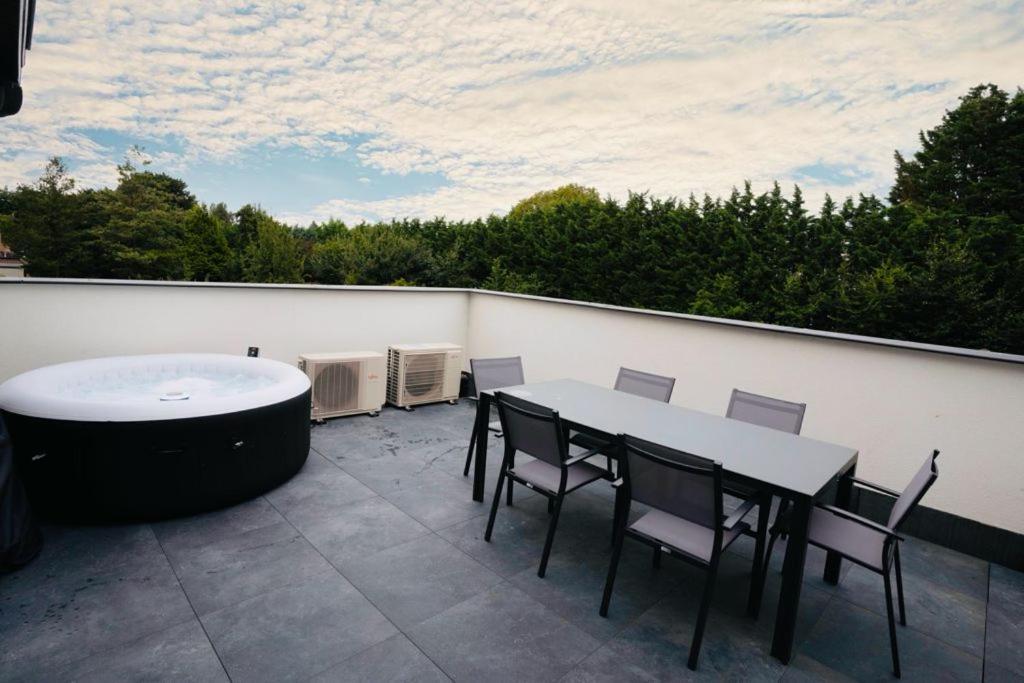 Residence Palace Expo Брюксел Екстериор снимка